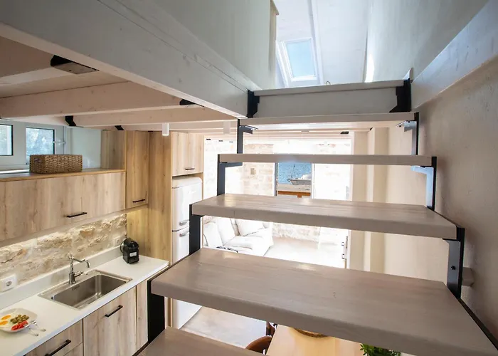 E Loft بيت للعطل Spartokhórion